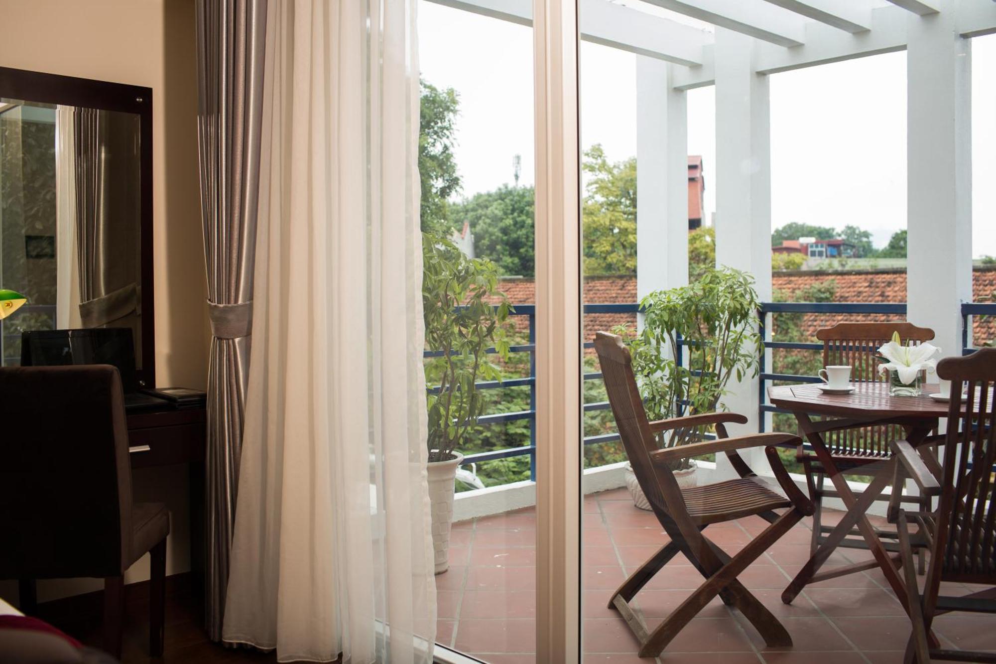 Hanoian Central Hotel & Spa Room photo